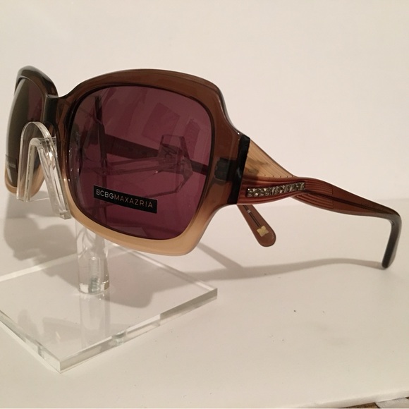 NEW BCBG SUNGLASSES main image 4